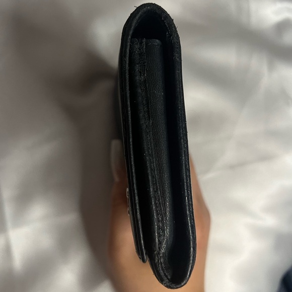 2005 Chanel Quilted Lambskin Bifold Wallet - Picture 7 of 9